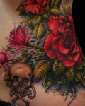[Obrazek: throsesandskullhiptattoo.jpg]